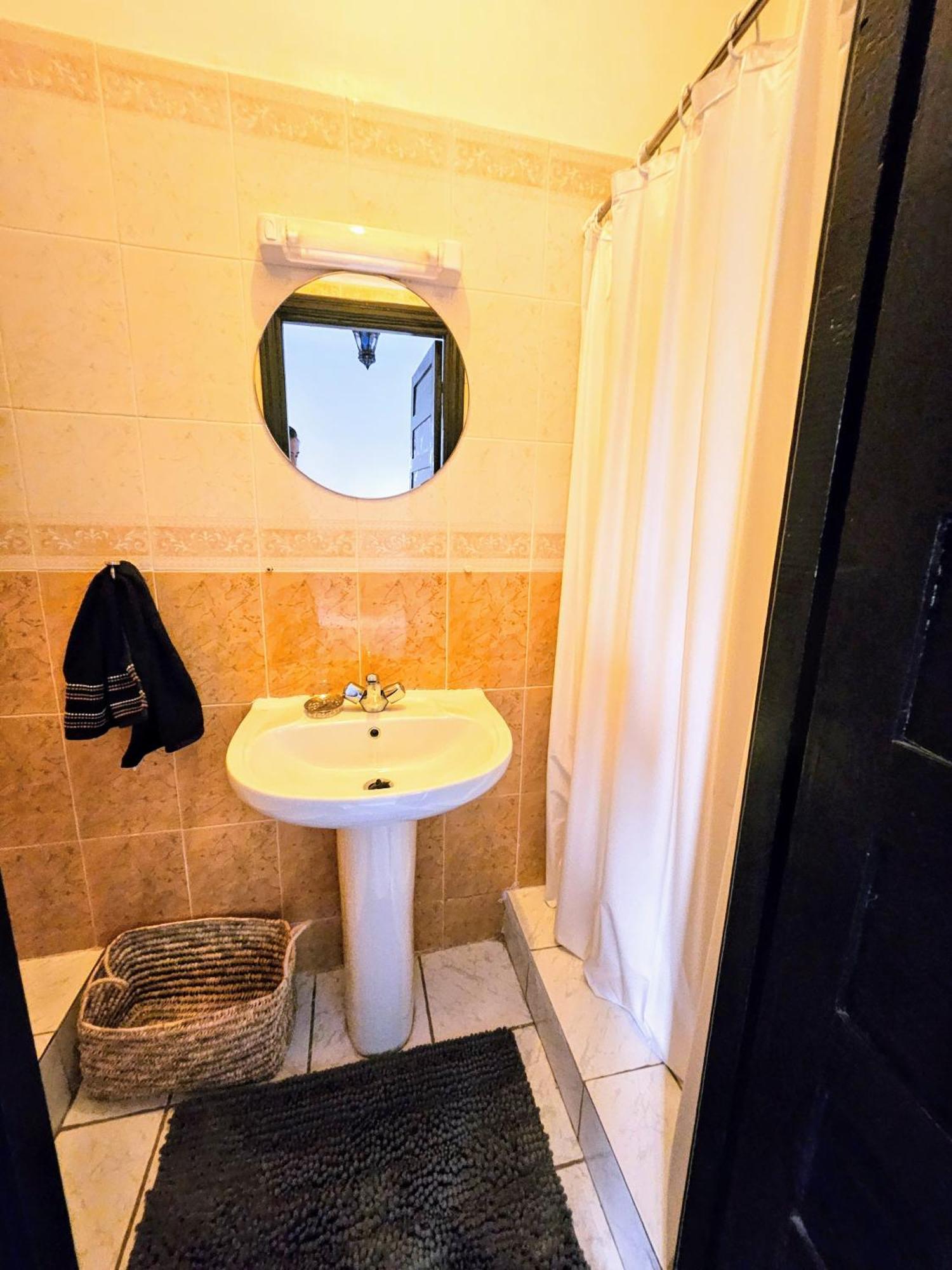 Riads Dar Zao - Logements Entiers Marrakesh Room photo